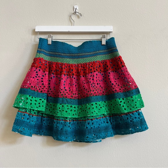 Alice + Olivia Bethie Smocked Tiered Mini Skirt size 14 - Picture 6 of 6